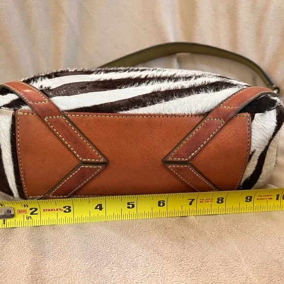 Vintage Coach Chelsea Handbag - Limited Edition - Picture 4 of 12